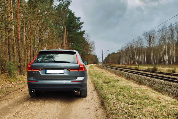 How Does Upgrading to a Larger Throttle Body Affect Throttle Response and Airflow?